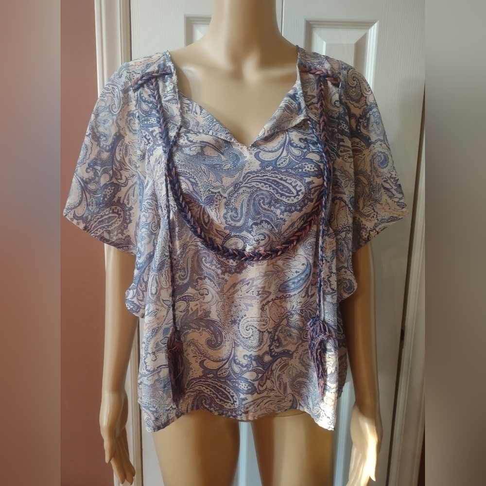 Forever 21 women's size medium rope blouse shirt top